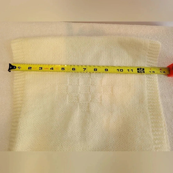 White vintage winter  scarf - Picture 2 of 6